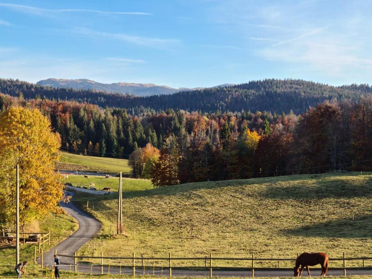 Gite Des 3 Marches Ламура Екстер'єр фото